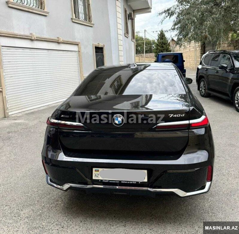 Bmw 750, 2024 il Bmw 750, 2024 il